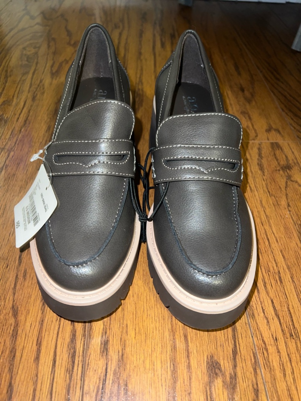Journee Collection Kenly Womens Moc Closed Toe Loafers